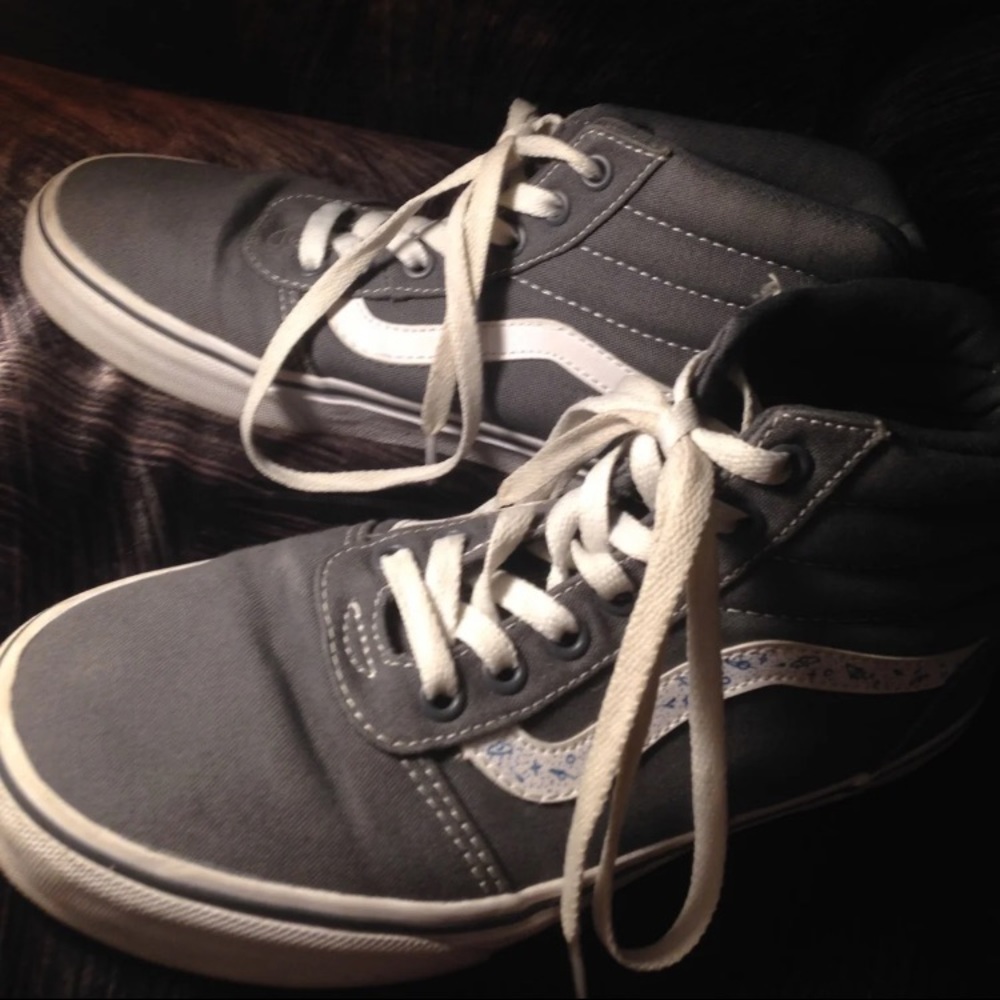 grey skate high vans